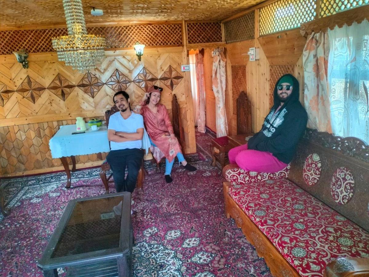 Lala Rukh Group Of Houseboats Hotel Srinagar  Ngoại thất bức ảnh