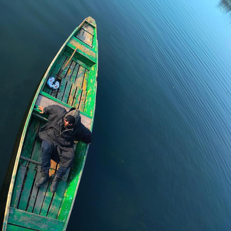 Lala Rukh Group Of Houseboats Hotel Srinagar  Ngoại thất bức ảnh