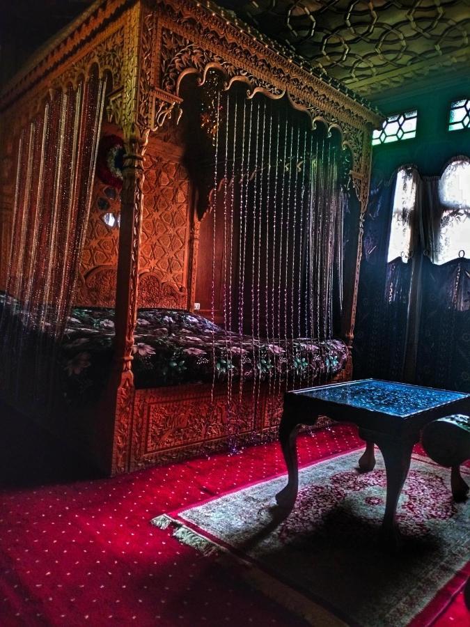 Lala Rukh Group Of Houseboats Hotel Srinagar  Ngoại thất bức ảnh