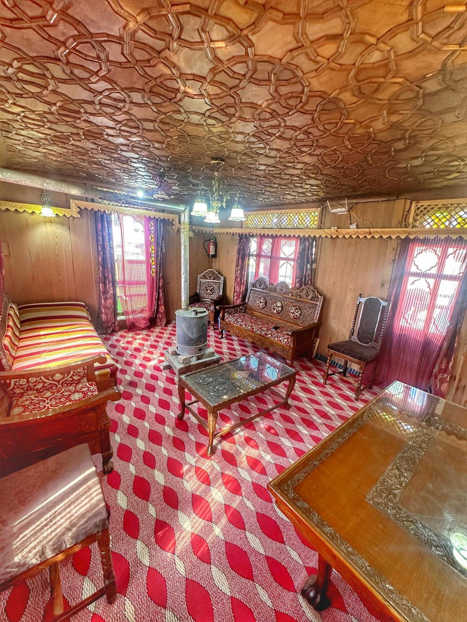 Lala Rukh Group Of Houseboats Hotel Srinagar  Ngoại thất bức ảnh
